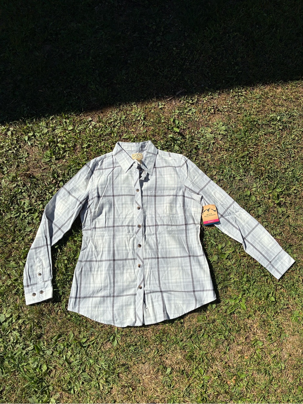 Woman’s Blue Mountain Plaid Button-Up Shirt - Light Gray/Blue